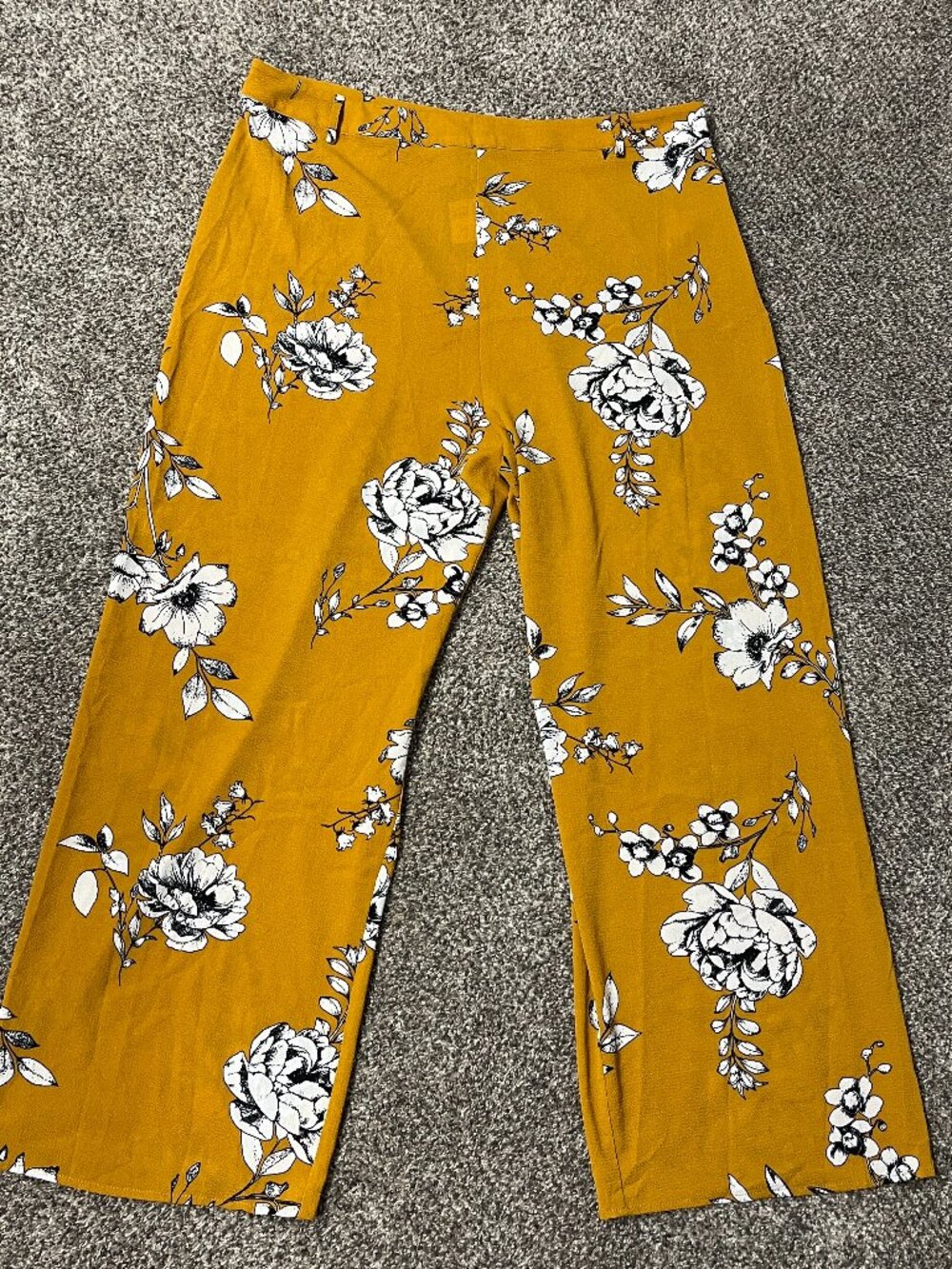 NWT City Chic Floral Print Wide Leg Pants Size 18 M
